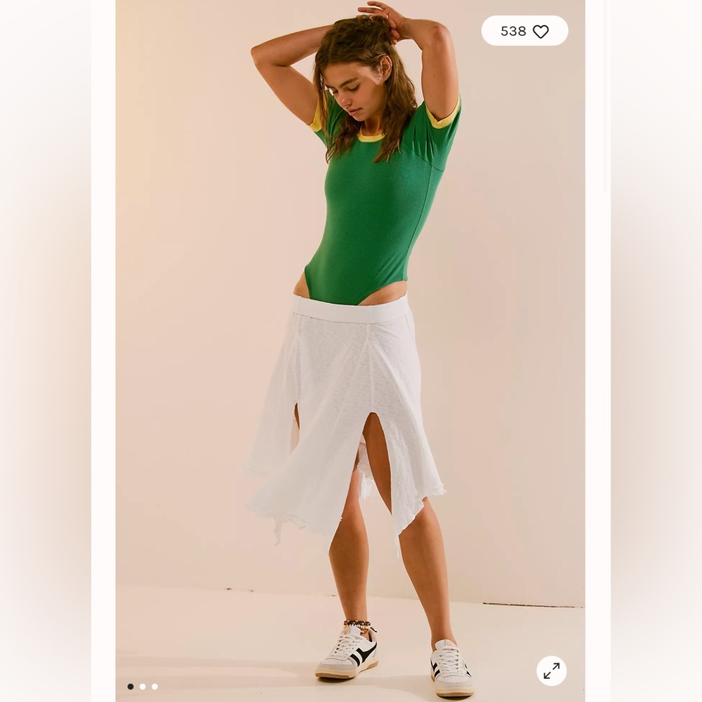 🆕FREE PEOPLE HEATHER SKIRT - SMALL - WHITE